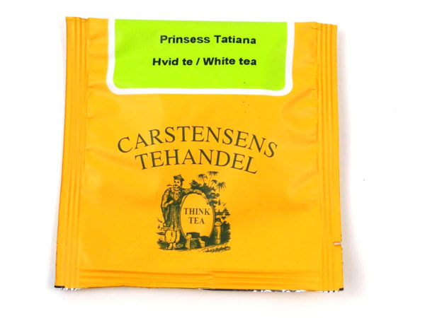 Tebrev med Hvid te med Prinsesse Tatiana til undervejs eller bare til en enkelt god kop te.